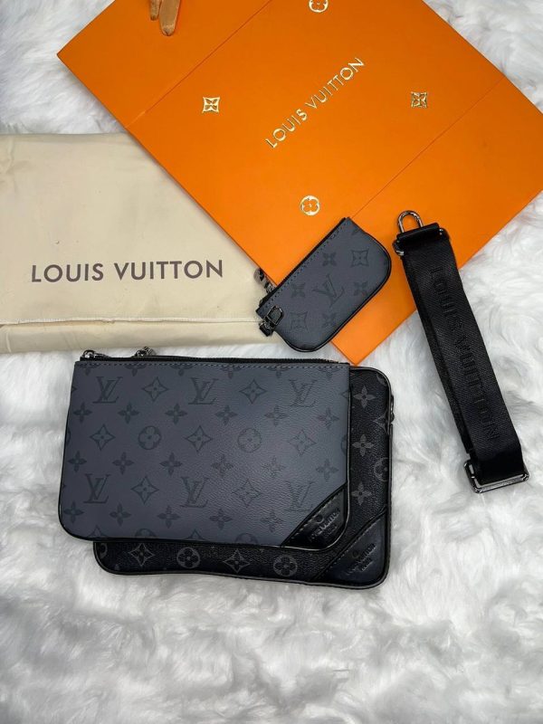 Louis Vuitton Men's Trio Messenger Bag Designer Reps Sale UK	Men First Copy Replica Cheap Price Fake Rep Triple Pouch Man Fakes Luxury 1st Copies LV Brand Logo Leather Crossbody Purse AAA 1:1 Duplicate Long Belt Wallet Original Black Grey