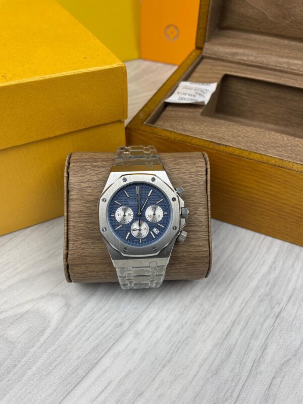 Audemars Piguet Royal Oak Selfwinding Chronograph Silver Watch