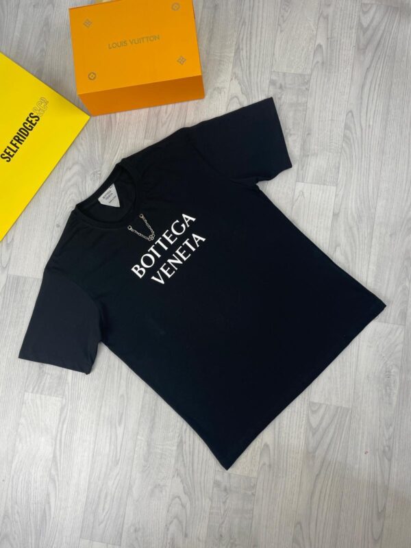 Bottega Veneta T-Shirt in Black & White Color