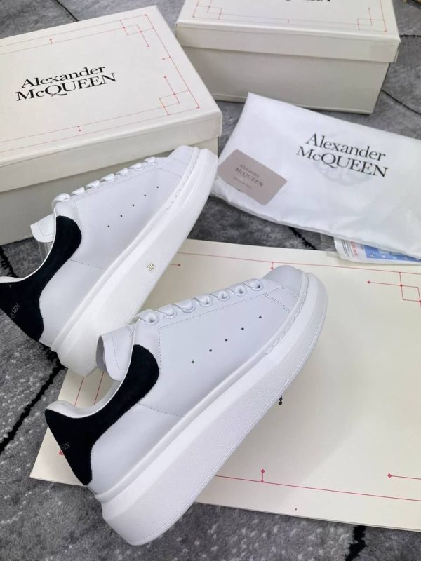 Alexander Mcqueen White & Black Trainers For Women