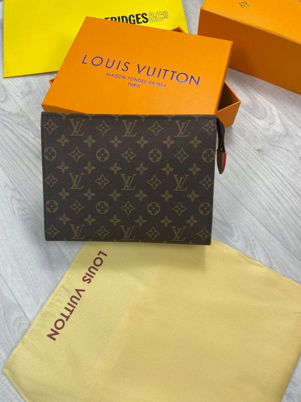 Louis Vuitton Women's LV Damier Bag Luxury Rep Pouch Sale UK	Women First Copy Cheap Price Fake Replica Clutch Woman Reps Handbag Ladies 1st Copies Fakes Designer Mini Bags 1:1 Brand Logo AAA  Wallet Duplicate Lady Leather Purse Black Brown Square Box Brown