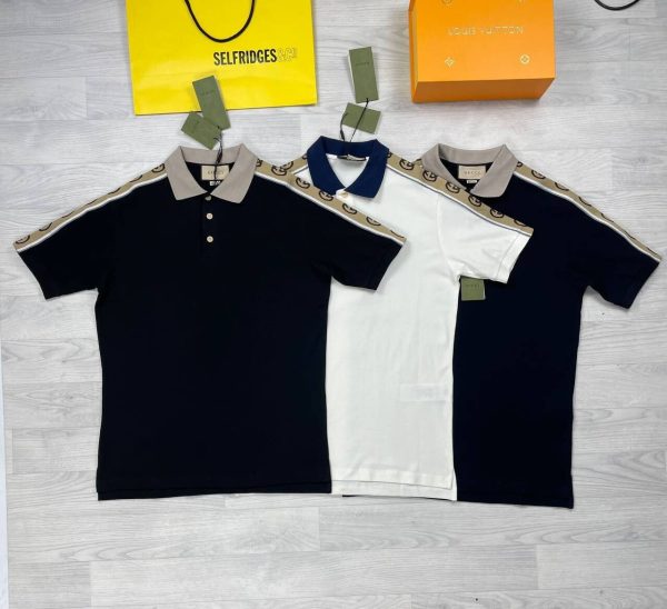 Gucci Web Collar Cheaper T-Shirt Replica T Shirt For Men	Tee Shirts T-Shirts Fake Cheap Rep Woman Reps T.Shirt T.Shirts Mens Womens Men's Women's First Copy Interlocking G Half Sleeves Short Best Point Polo Stripe Black White Blue