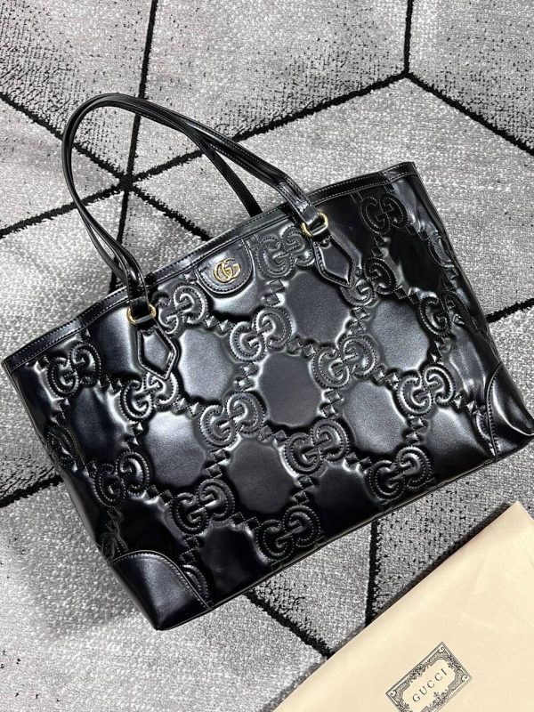 Gucci GG Matelassé Medium Tote Handbags For Women In Black Color