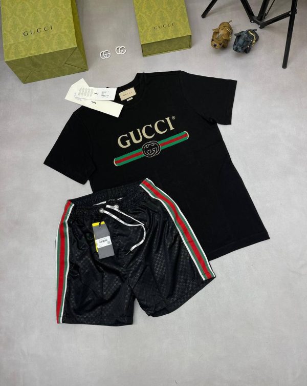 Gucci Men Designers Replica Tee Shirt Shorts Set AAA Sale UK	Man First Copy T-shirt Nylon Short Sets Men's Cheap Price Swim Pant Joggers Boys Reps Best Fake Rep 1st Copies Duplicate Luxury Outfit Brand Logo Fashion Originals Black