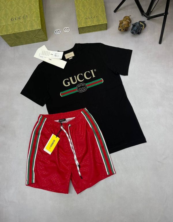 Gucci Men Designers Replica Tee Shirt Shorts Set AAA Sale UK	Man First Copy T-shirt Nylon Short Sets Men's Cheap Price Swim Pant Joggers Boys Reps Best Fake Rep 1st Copies Duplicate Luxury Outfit Brand Logo Fashion Originals Red Black
