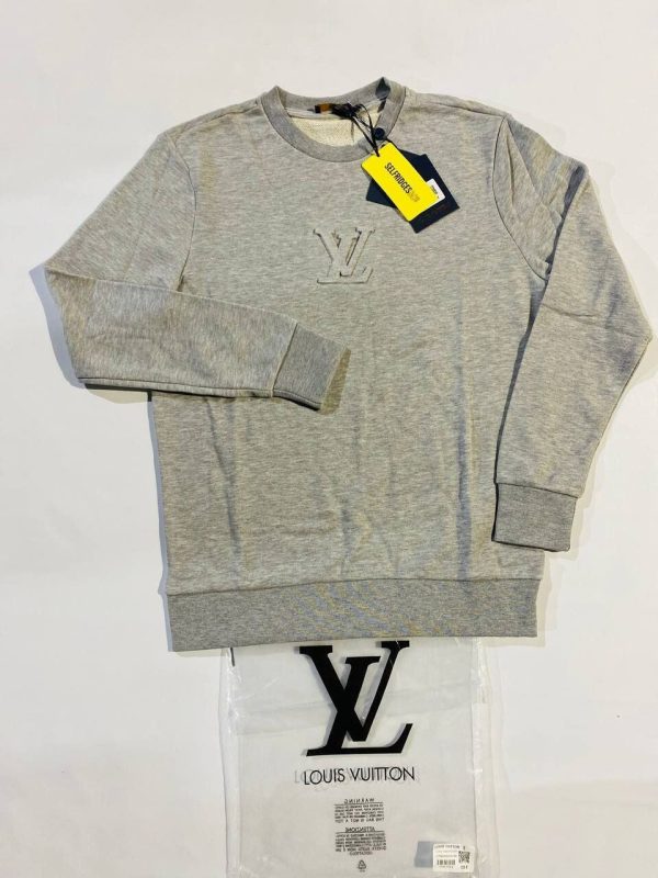 Louis Vuitton Men's Women's Designer Jumpers Fake Rep Sale UK	Men Women First Copy Replica Jumper Man Woman Cheap Price Knitwear Fakes Reps 1st Copies 1:1 Luxury Fake Rep Sweatshirts LV Brand Logo 1 to 1 Sweaters AAA Duplicate Grey