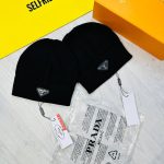 Prada Milano Men's Women's Replica Beanies Caps Reps Sale UK	Man Woman First Copy Fake Rep Men Women Cheap Price Cashmere Wool Cap 1st Copies Fashion Knitted Beanie Designer Fakes 1:1 Luxury Brand Logo 1 to 1 AAA Duplicate Black