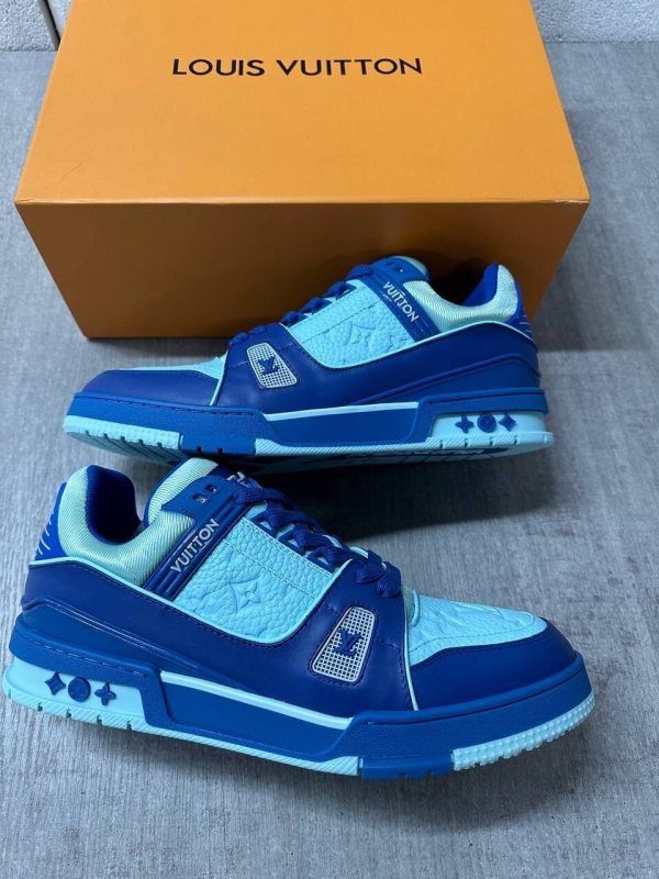 Louis Vuitton Men's Designer Trainer First Copy Reps Sale UK	Man Luxury Rep Sneaker Men Cheap Price Trainer Mens 1st Copies Sneakers LV Brand Logo Fake Shoe 1:1 Fakes Replica Boys Sports Trainers 1 to 1 AAA Duplicate Shoes Blue
