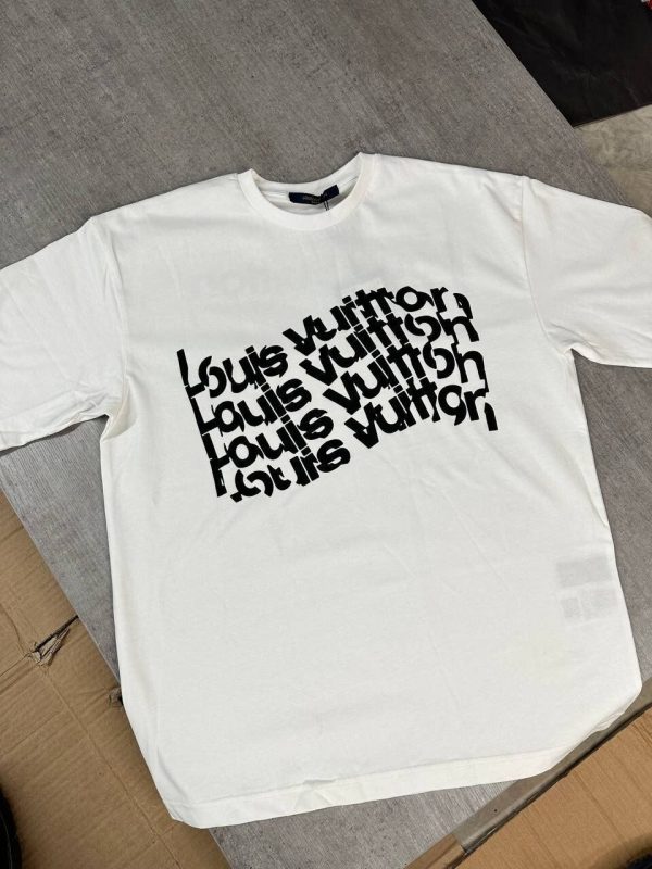 LV T-Shirt in Black & White Color