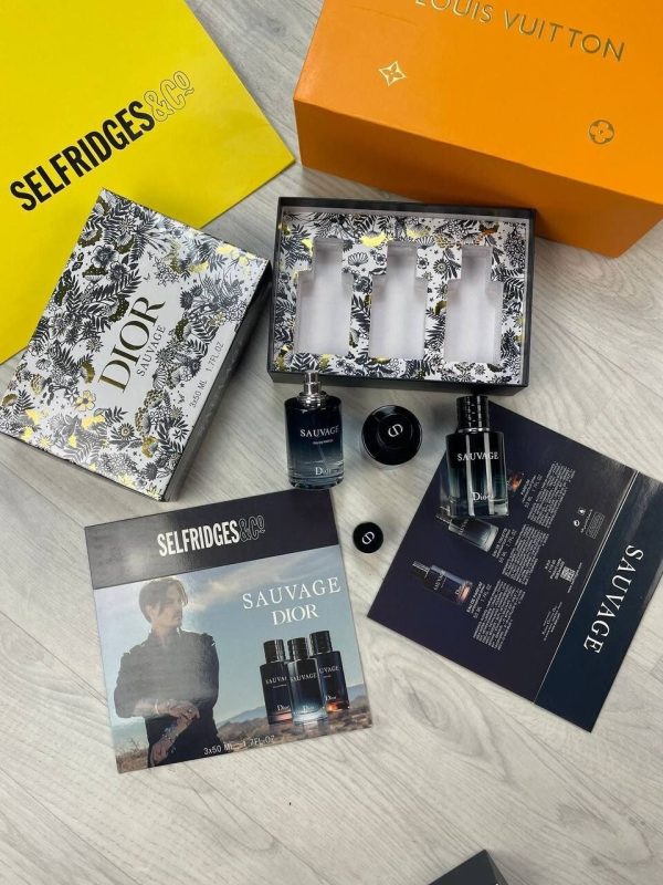 Dior Sauvage Eau De Toilette Perfume Gift Set