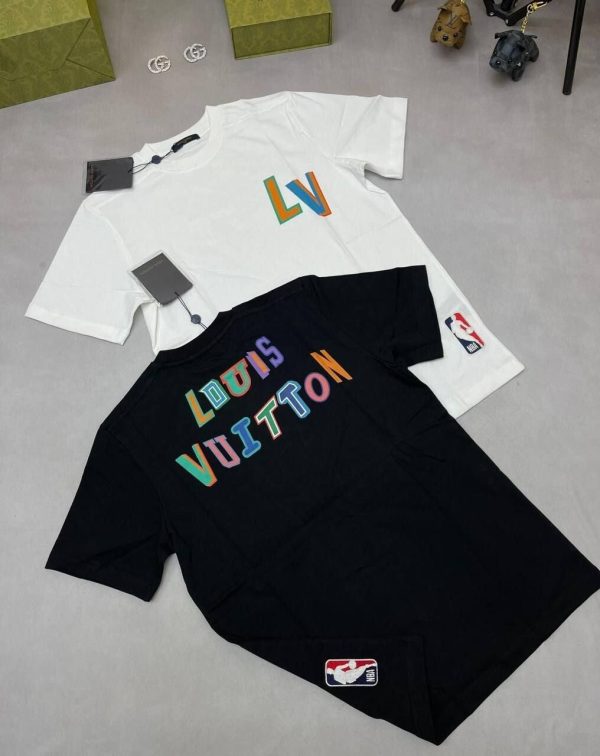 Louis Vuitton LV T-shirts in Black & White Color