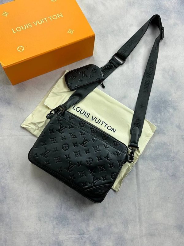 Louis Vuitton Men's Trio Messenger Bag Fake Reps AAA Sale UK	Men First Copy Cheap Price Rep Designer Bags Man LV Brand Logo Replica 1st Copies Crossbody Fakes Leather Luxury Canvas Boys Handbags Long Belt 1:1 Duplicate Original Black