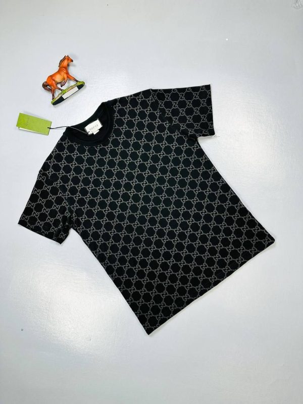 Gucci Men's Women's Fake Replica T-shirt Black White Sale UK	Man Woman Rep Tee Shirts Cheap Price T-shirts Mans Womans First Copy T Shirt Reps Unisex Tshirts GG Brand Logo 1st Copies Half Sleeves Tshirt Cheaper Prices AAA Black