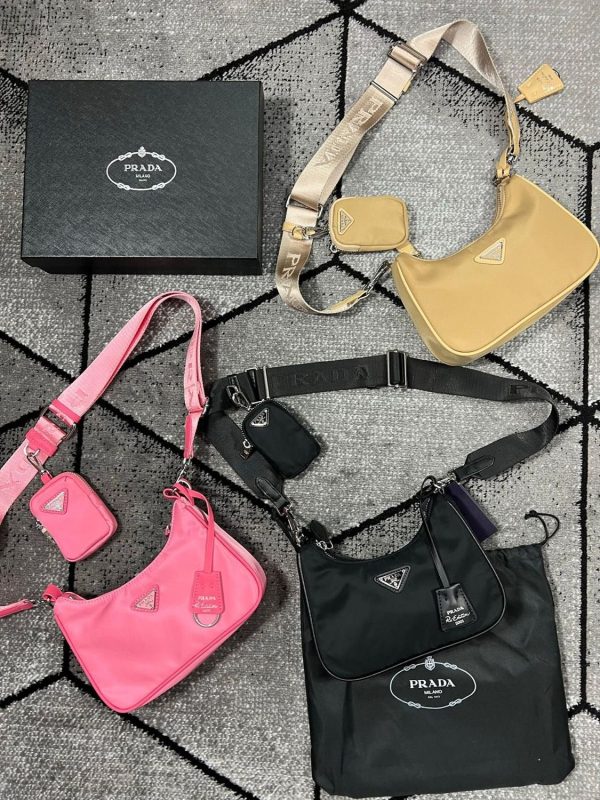 Prada Milano Women Re-Edition 2005 Crossbody Bag AAA Sale UK	Woman First Copy Replica Shoulder Bags Women's Cheap Price 1st Copies Designer Fake Reps 1:1 Re-Nylon Luxury Canvas Leather Purse 1 to 1 Brand Logo Fakes Rep Duplicate Padded Black Pink Beige