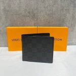 Louis Vuitton Men's Leather Designer Wallet Fake Rep Sale UK	Men Luxury Fakes Reps Wallets Man Cheap Price First Copy Bifold Purse 1st Copies Replica 1:1 LV Brand Logo AAA Purses 1 to 1 Damier Fashion Duplicate Original Boys Black