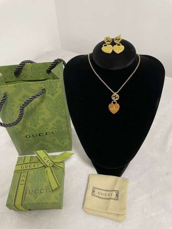 Gucci Women's GG Designer Heart Necklace Earrings AAA Sale UK	Woman Fashion Luxury Jewellery First Copy Cheap Price Replica Elegant Reps 1:1 Fakes Jewlry Fake Rep Brand Logo 1st Copies Ladies Girls Lady Necklaces Original Duplicate