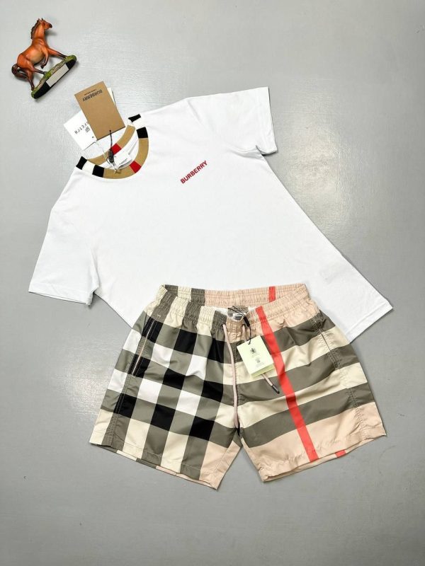 BURBERRY T-SHIRT AND SHORTS Set For Men's