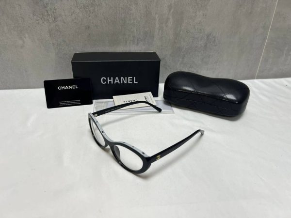 Chanel Round Sunglasses Black