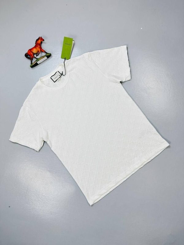 Gucci Regular Fit Mens Womens White T-shirt Best AAA Sale UK	Men's Women's Cheap Price Rep T-shirts Short Sleeve Tee Shirts Man Woman First Copy Replica Brand Logo GG 1st Copies T Shirt Round Neck Tshirts Fake Reps Unisex Tshirt White