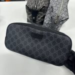 Gucci Men's Interlocking GG Supreme Toiletry Bag Rep Sale UK	Man First Copy Replica Cheap Price Reps Boys Canvas Leather Bags Wallet Cutch 1st Copies Designer Luxury Wallets Travel Brand Logo Monogram Double G Large Capacity Duplicate