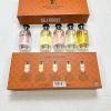 Louis Vuitton Men's Women's LV Mini Perfume Gift Set Sale UK	Man Woman First Copy Replica Fragrance Cheap Price Fake Reps 1:1 Miniature Fakes Rep Perfumes Gifts Sets 1 to 1 Brand Logo Fragrances Giftset 1st Copies AAA Duplicate