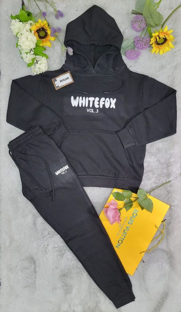 White Fox Hoodie Logo Printed Tracksuits For Women's in Different Colors