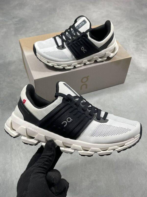 On Running Cloudswift 3 AD Sand Magnet Trainers For Women's