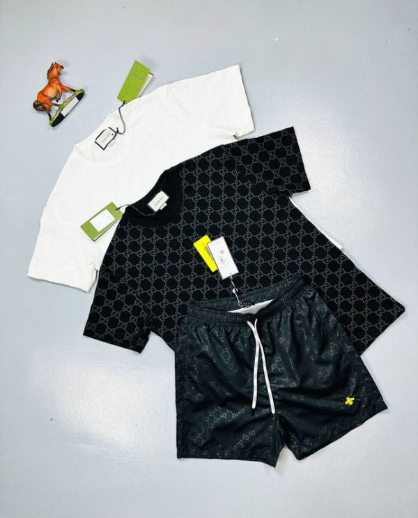 Gucci Men's Logo Printed T-Shirt Swim Short Bee Sets