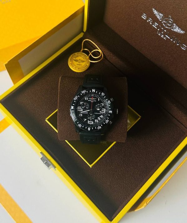 Breitling Endurance Pro Breitlight Black & Green Quartz Men's Watch