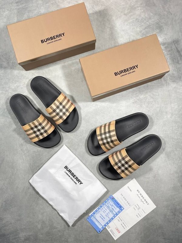 Burberry Signature Check Print Logo Sliders For Men's