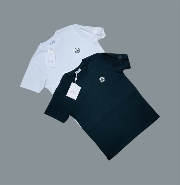 Moncler Crew Neck Logo Printed T-Shirt For Men in 2 Colors