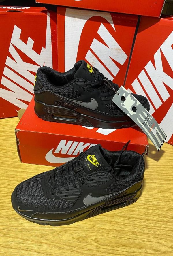 Nike Air Max 90 Black Yellow Strike Metallic Cool Grey Sneakers For Men’s