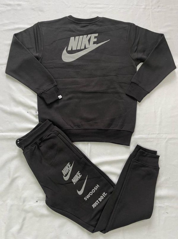 Nike Sportswear Sweatshirt Swoosh Just Do It Pant Tracksuit in Black For Men’s