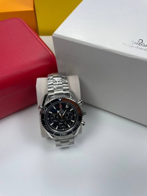 Omega Seamaster Luxury Watch in Black Dial