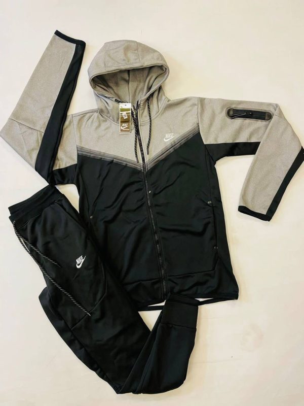 Nike Sportswear Tech Fleece Full Zip Hoodie Joggers Set Dry Fit Tracksuit For Men’s in 2 Colors
