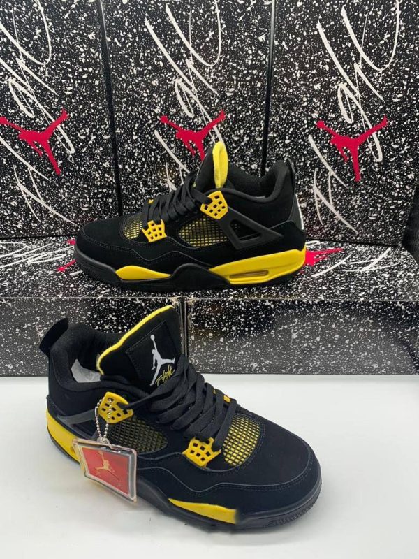 Nike Air Jordans 4 Mens Trainers Retro Thunder 2023