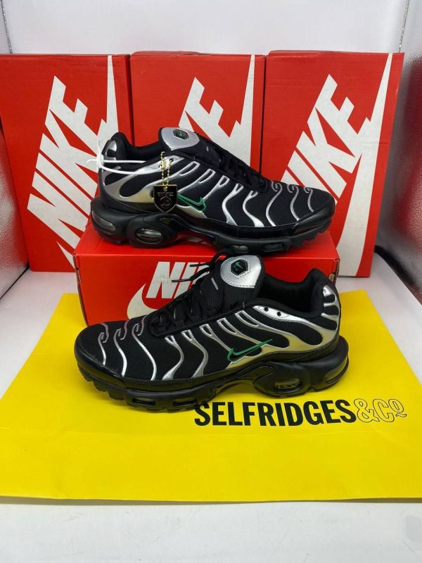 Nike Air Max Plus Black Silver Green Strike Men's Sneakers