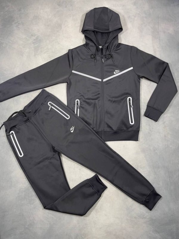 Nike Sportswear Tech Fleece Hoodie & Joggers Set For Men’s in 3 Colors