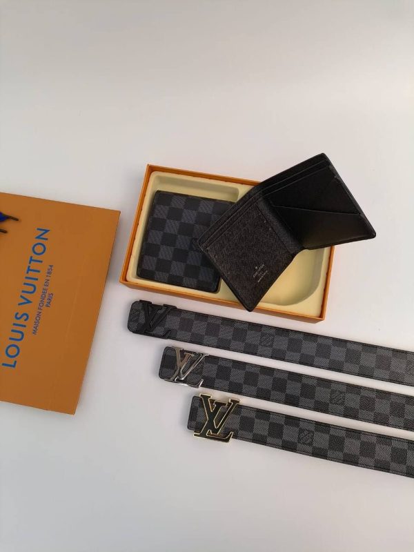 Louis Vuitton Check Wallets & Belts Sets For Men's in Black with Different Buckle Colors