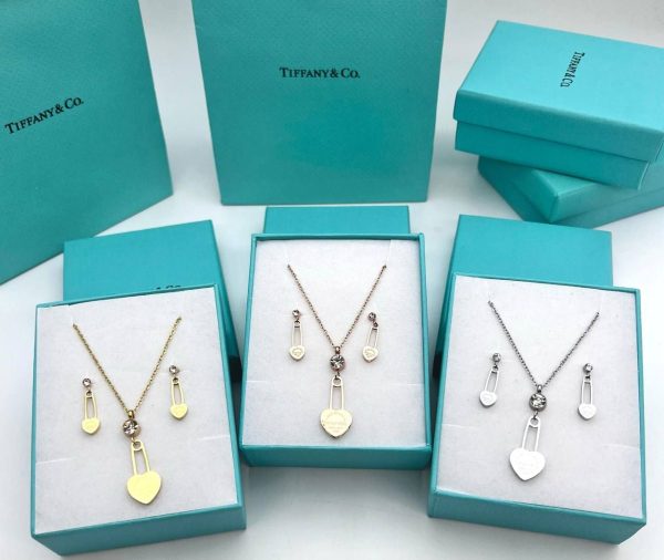 Tiffany & Co. Heart Lock Necklaces & Earrings Sets For Women's in Different Colors