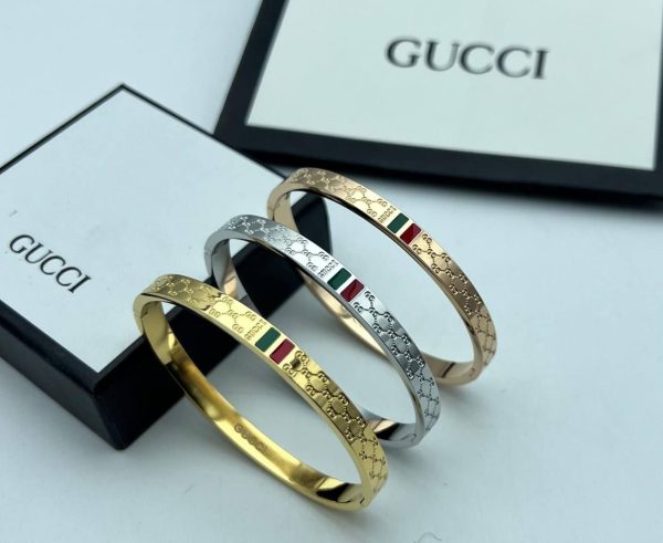 Gucci Luxury Double G Snap Engraved Bracelets in Different Colors