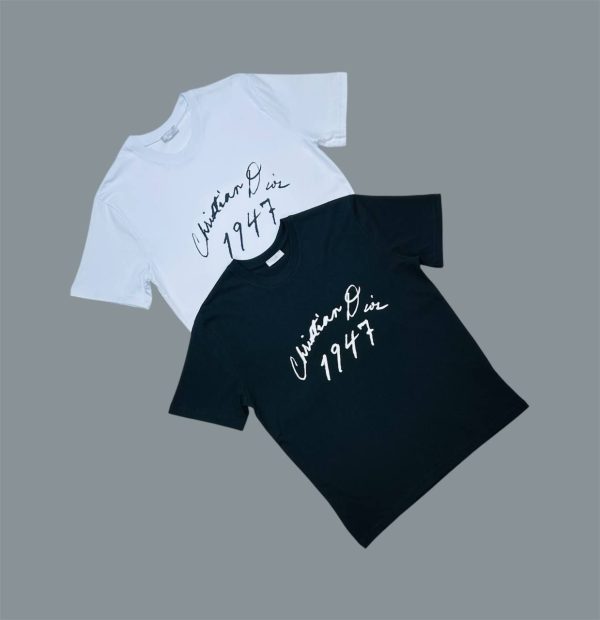 Dior Signature Relaxed Fit T-Shirts For Men's in 2 Colors
