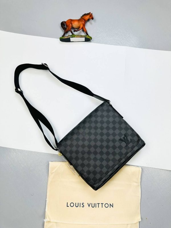 Louis Vuitton Damier Graphite Messenger Bag in Black Color For Men's